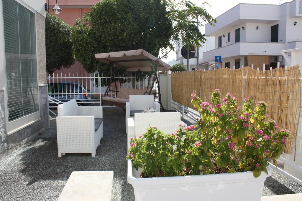 Villetta Angela Torre San Giovanni Ugento Eksteriør billede